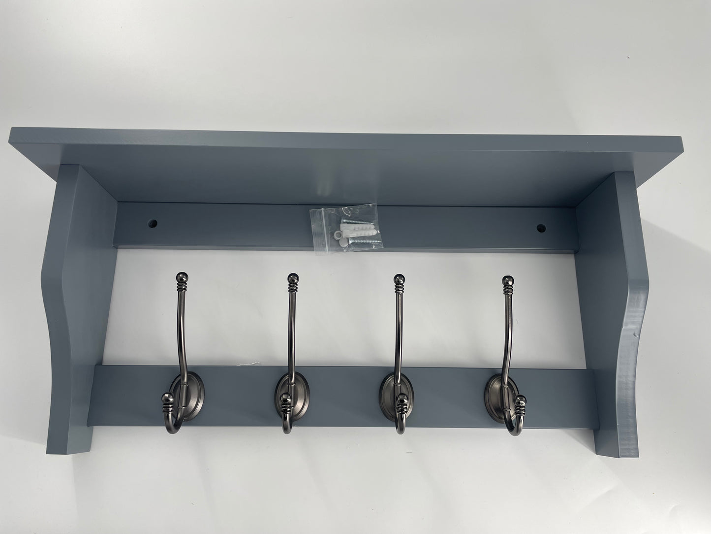 Lewiston hat and coat hook with a shelf (4 hooks)