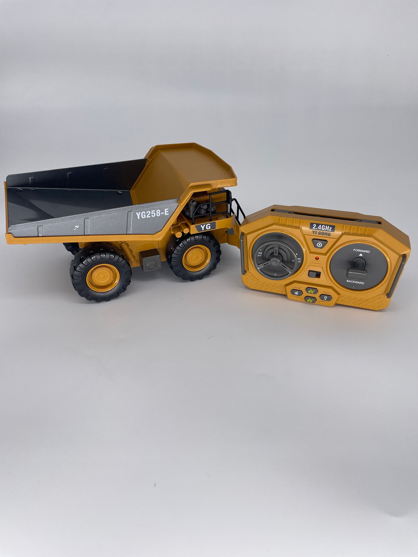 RC Dump Truck